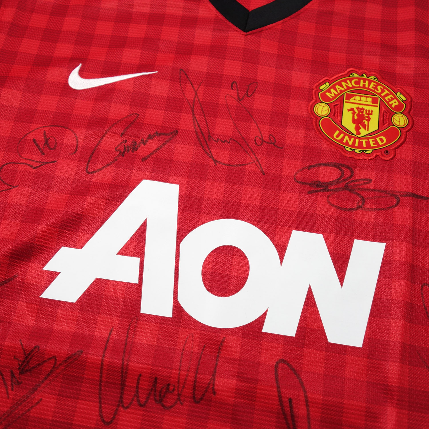 マンチェスターユナイテッド マルチ直筆サイン入り12/13ホームユニフォーム / Manchester United multi signed  12/13 home replica shirt