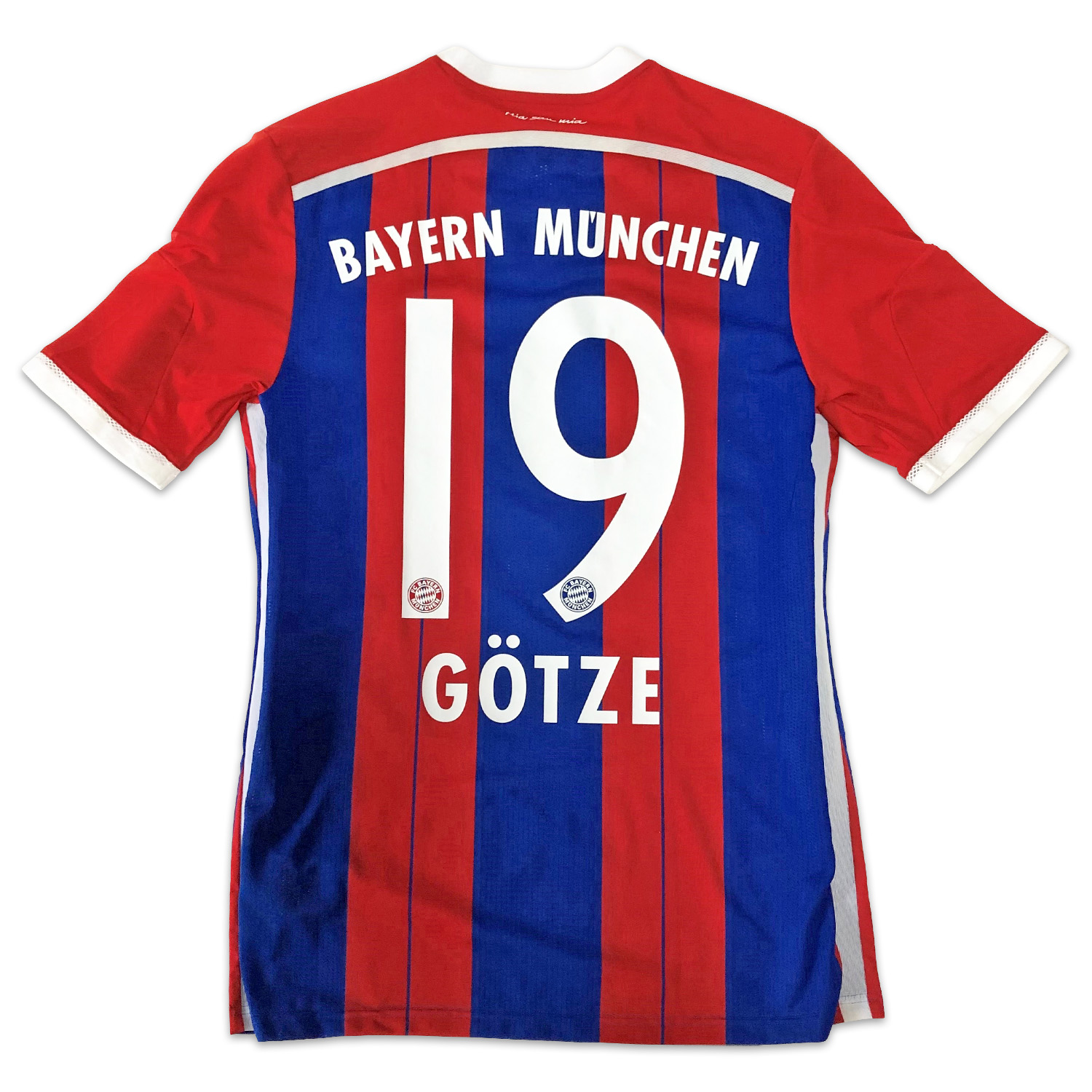 ゲッツェ実使用バイエルン・ミュンヘン14/15ホームユニフォーム (腕章付き) / Mario Götze autographed Bayern  Munich 14/15 match worn home shirt
